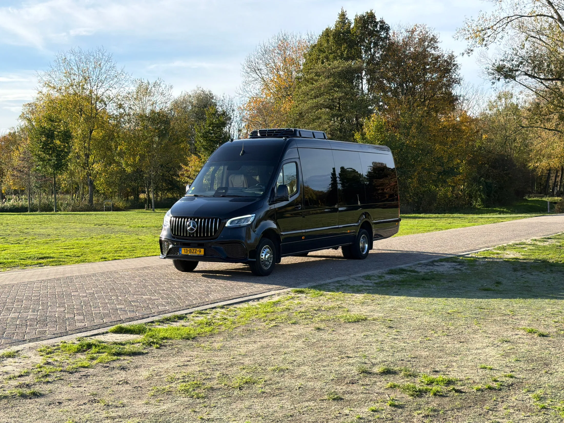 Minibus
